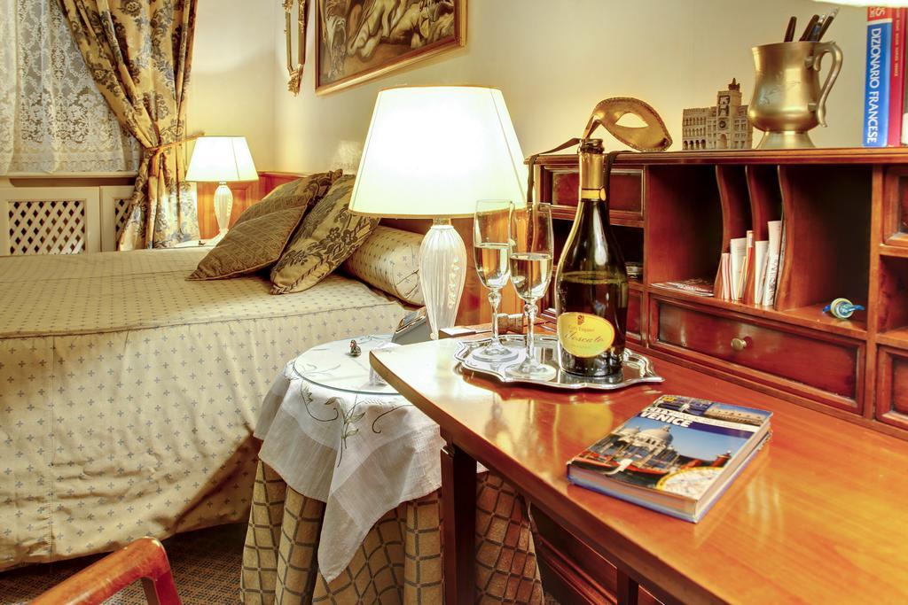 Le Vele Pied-A-Terre Venice Exterior photo